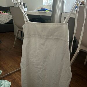 White Princess Polly mini dress never worn. Would fit a size XS. Perfect!